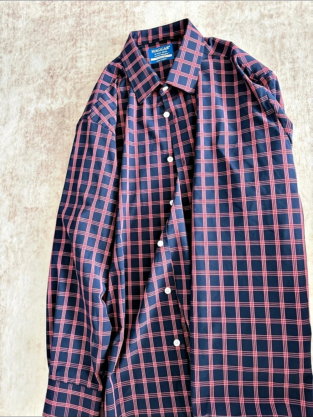 Haggar SmartWash Classic Fit Plaid Button Down Blue & Red Like New